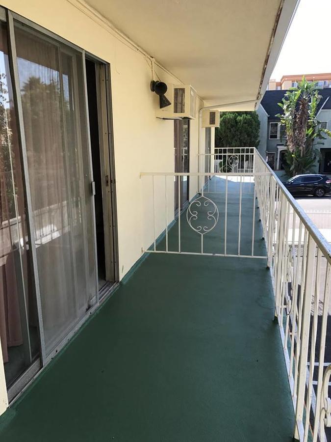 Hollywood Premiere Motel Лос-Анджелес Экстерьер фото